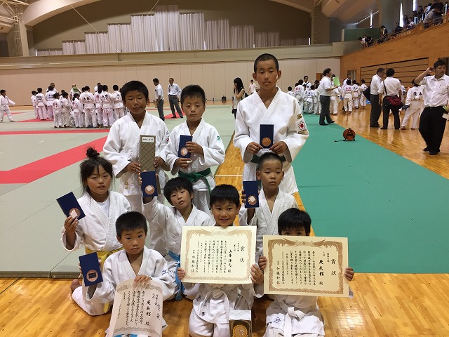 H29大分県整骨旗少年柔道大会.jpg